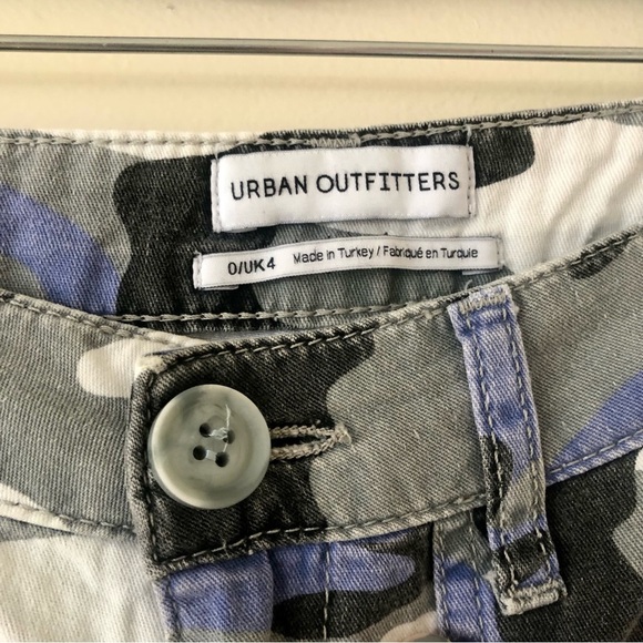 Urban Outfitters Blue Camo Cargo Pants size 0 - Picture 5 of 8